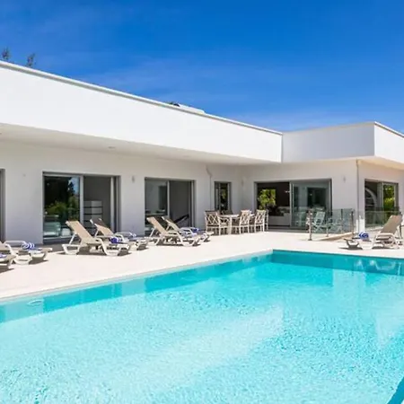 Fazenda Viegas 라고스